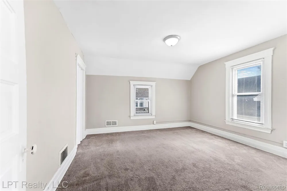 444 Orange Wyandotte City, MI 48192