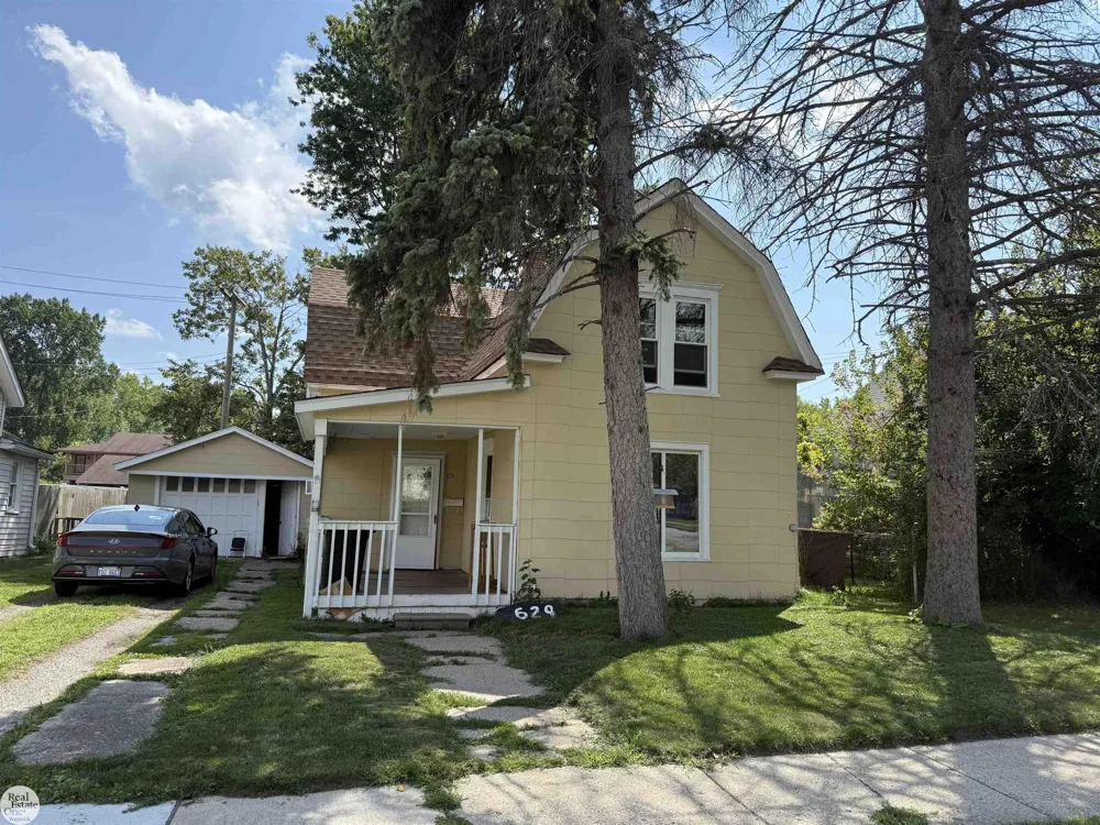 629 West Boulevard Marine City City, MI 48039