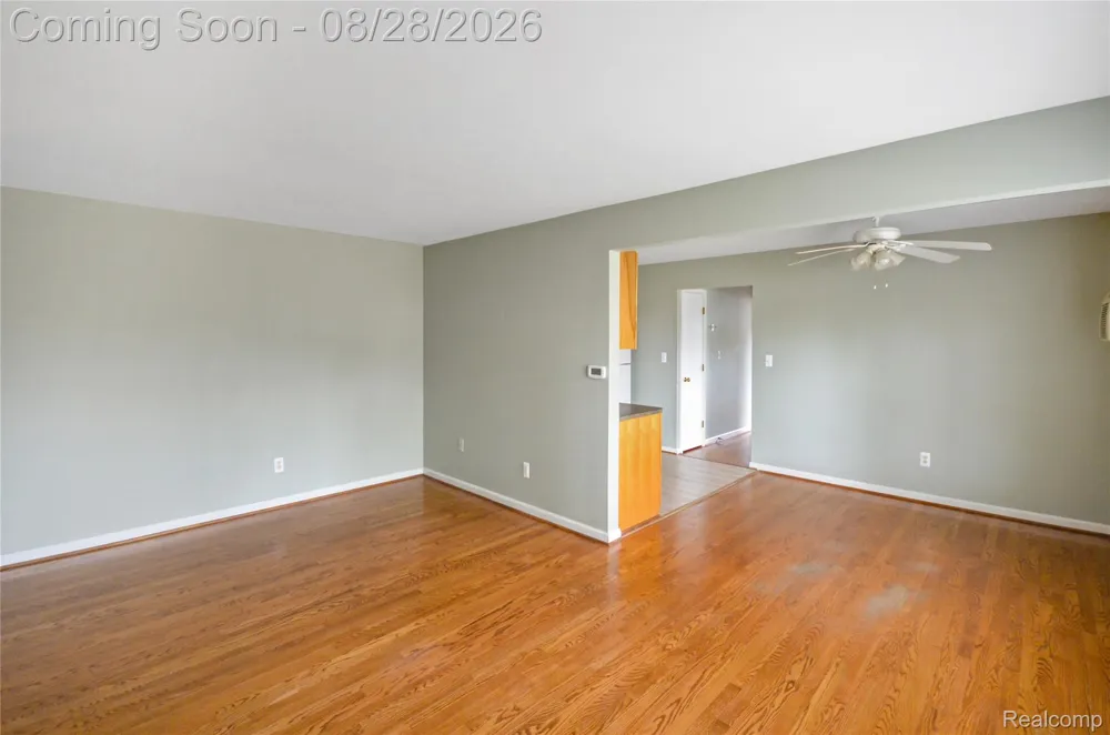 11410 Canal Road #205 Sterling Heights City, MI 48314