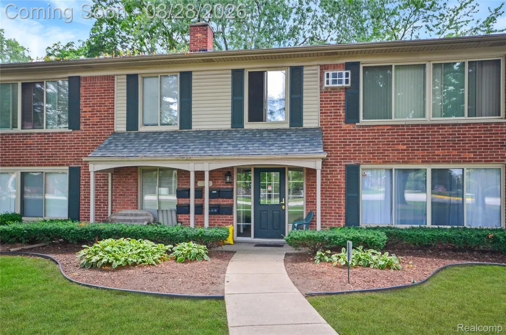 11410 Canal Road #205 Sterling Heights City, MI 48314