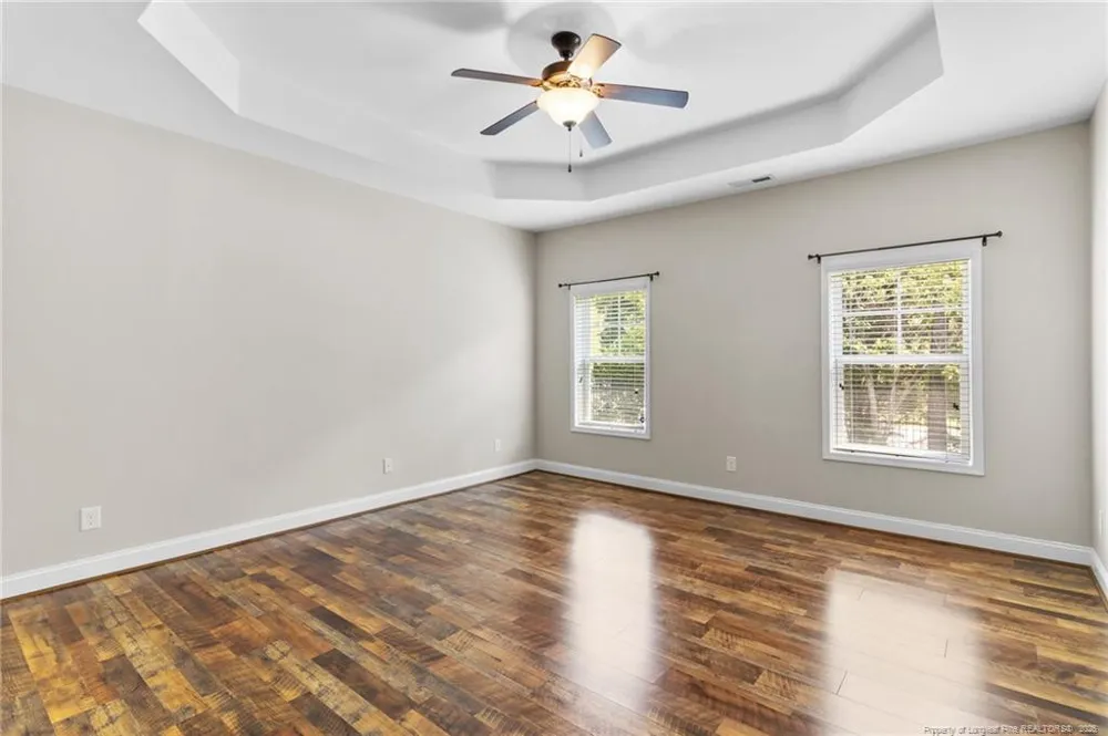 24 Glen Bend Court Spring Lake, NC 28390