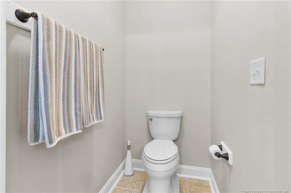 24 Glen Bend Court Spring Lake, NC 28390