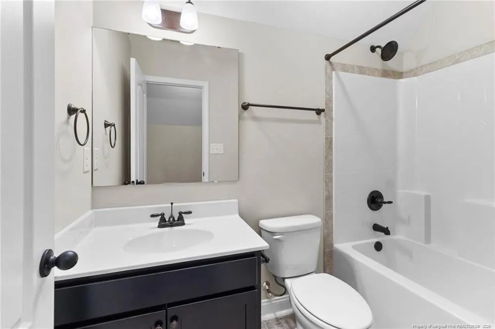 24 Glen Bend Court Spring Lake, NC 28390
