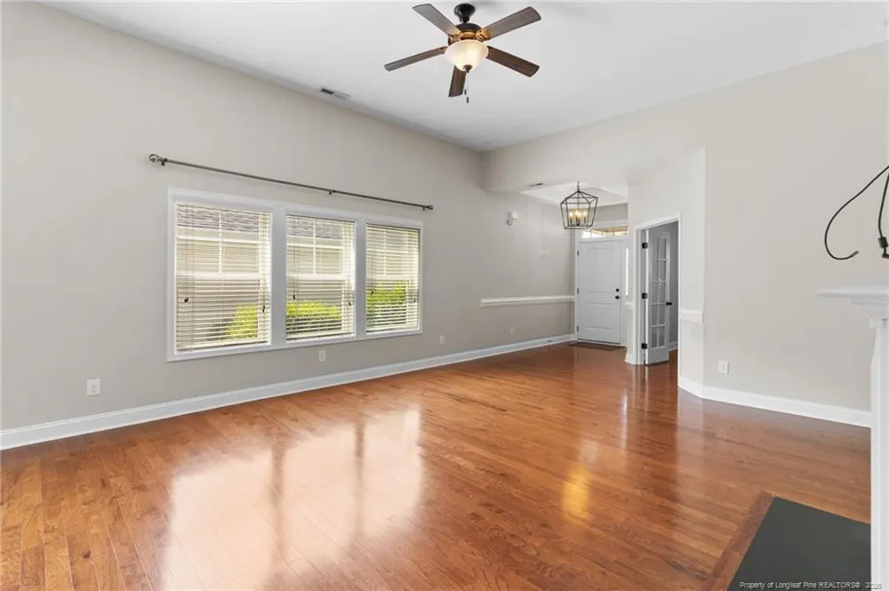 24 Glen Bend Court Spring Lake, NC 28390