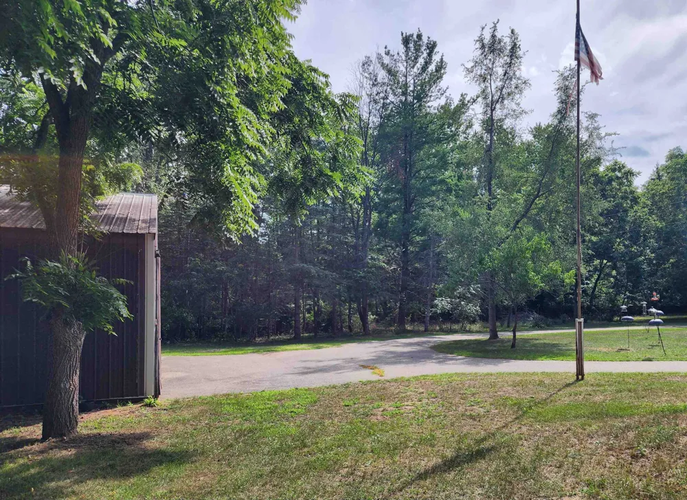3560 Pine Tree Drive Sherman Township, MI 48893