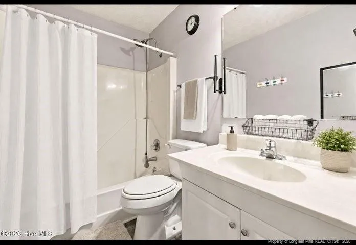 5719 Trevino Street Hope Mills, NC 28348