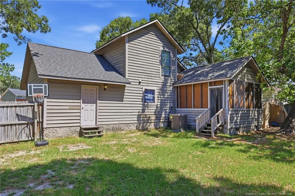 5719 Trevino Street Hope Mills, NC 28348