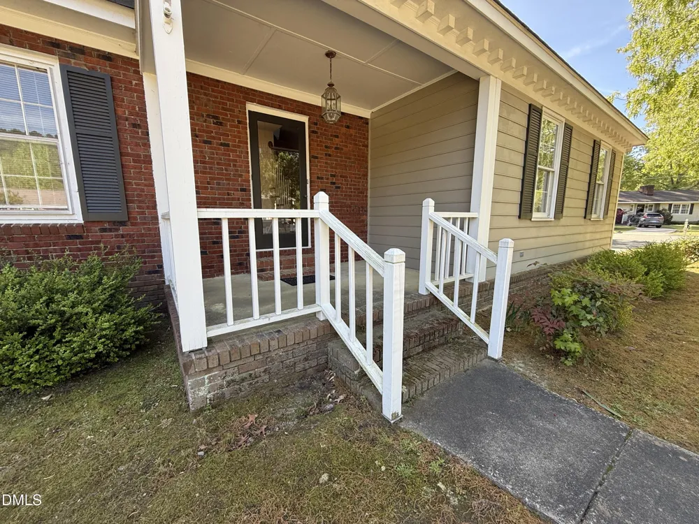 907 Chestnut Drive Smithfield, NC 27577