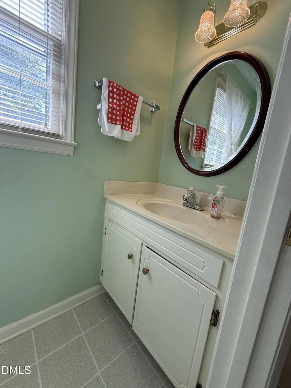 907 Chestnut Drive Smithfield, NC 27577