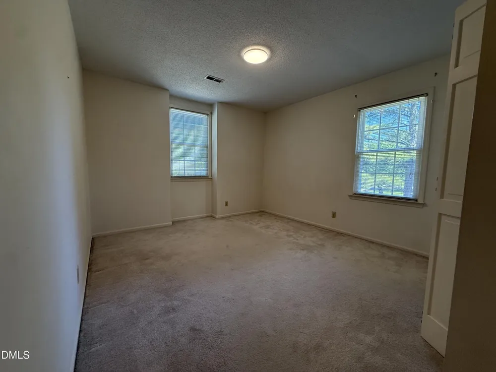 907 Chestnut Drive Smithfield, NC 27577