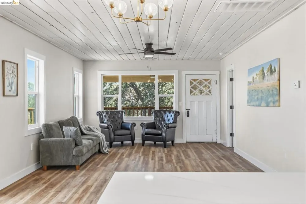 12022 La Grange Rd Jamestown, CA 95327