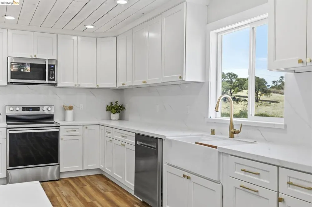 12022 La Grange Rd Jamestown, CA 95327