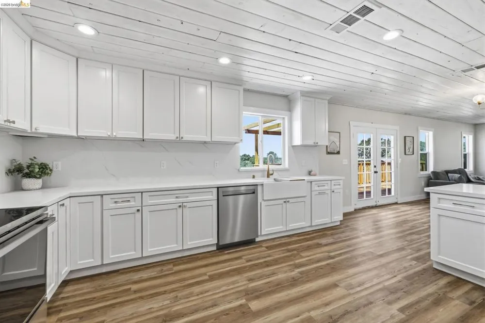 12022 La Grange Rd Jamestown, CA 95327