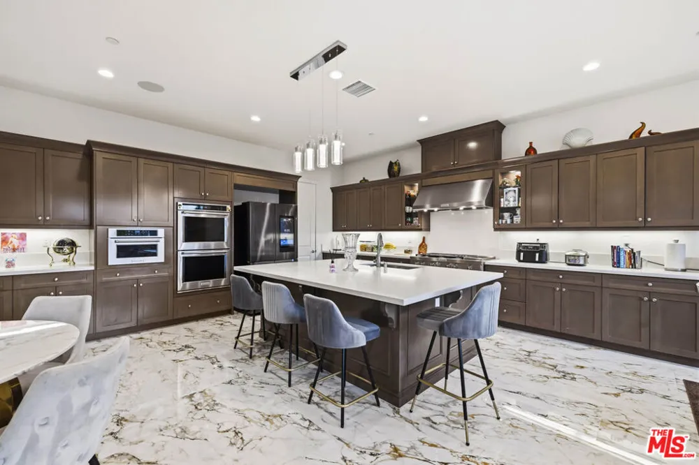 11967 Carabella Court Porter Ranch, CA 91326