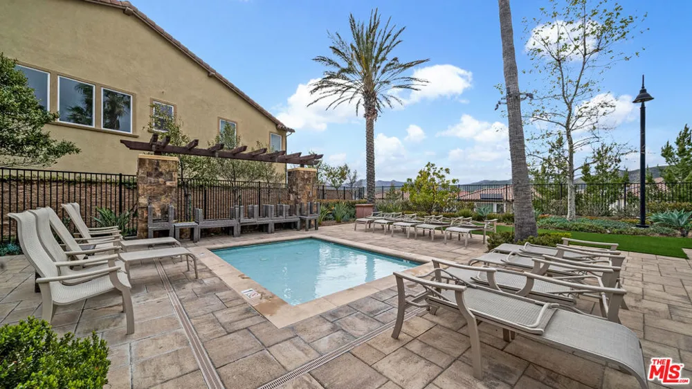 11967 Carabella Court Porter Ranch, CA 91326