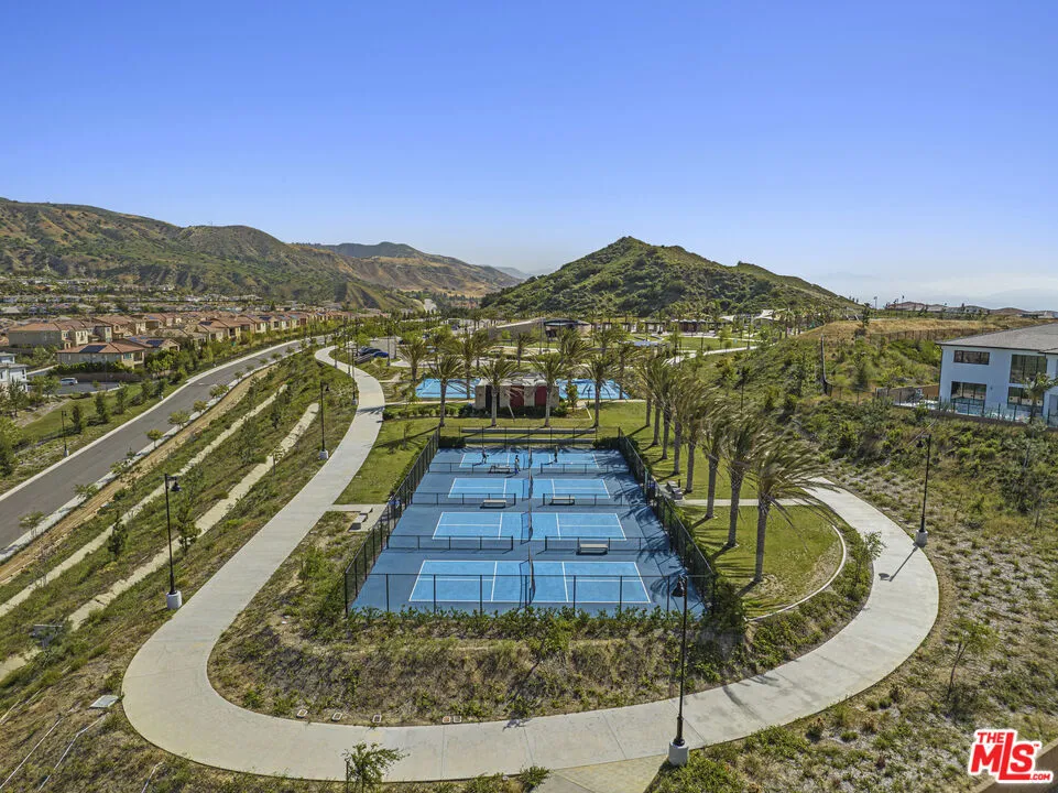 11967 Carabella Court Porter Ranch, CA 91326