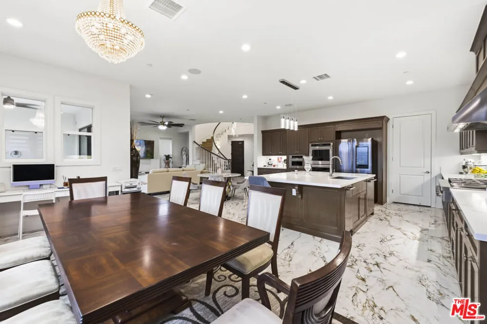11967 Carabella Court Porter Ranch, CA 91326