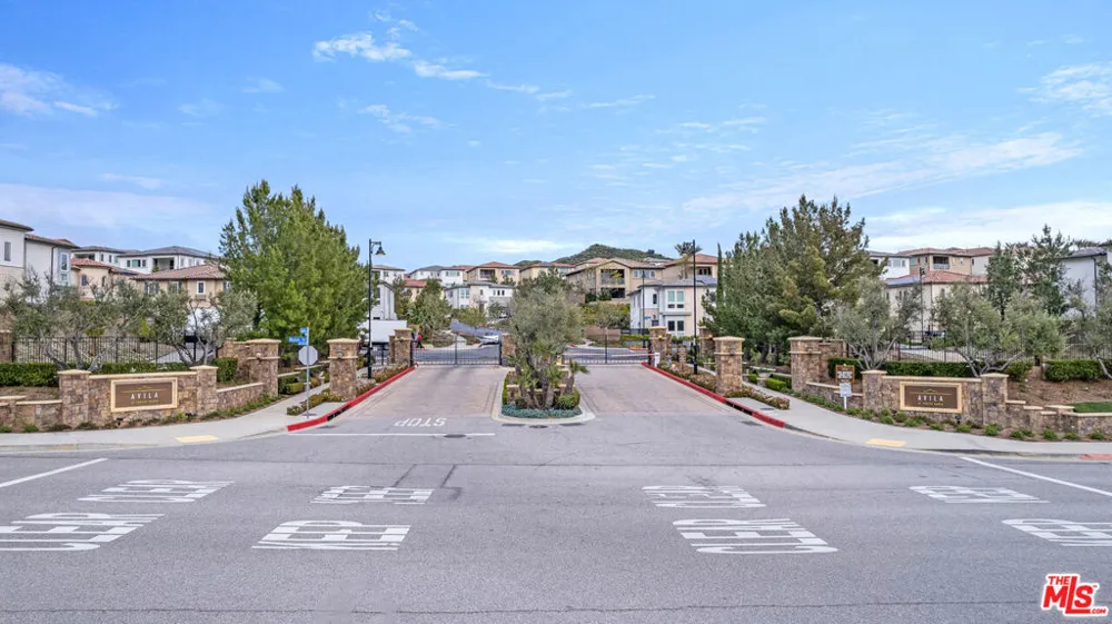 11967 Carabella Court Porter Ranch, CA 91326