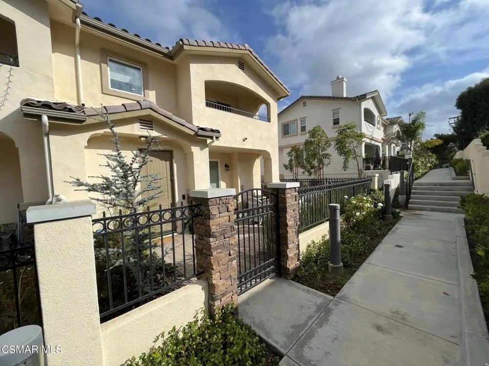 1204 Vista Heights Court Newbury Park, CA 91320