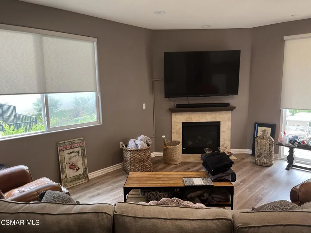 1204 Vista Heights Court Newbury Park, CA 91320