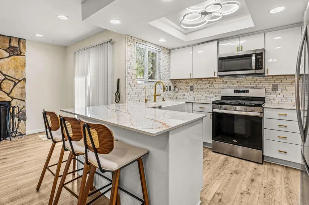 33208 Gillette Street Lake Elsinore, CA 92530