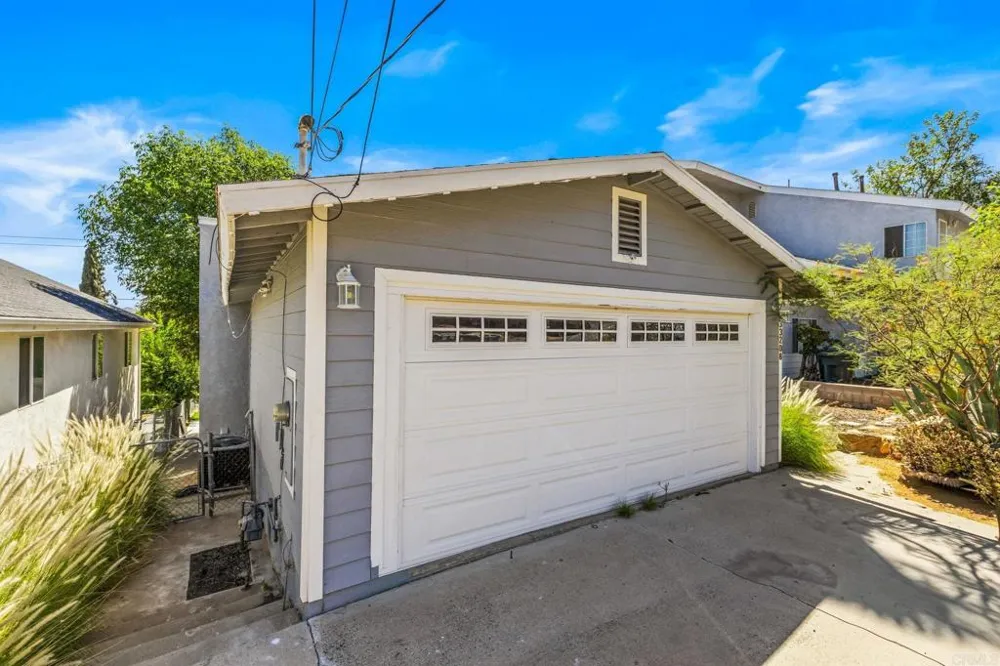 33208 Gillette Street Lake Elsinore, CA 92530