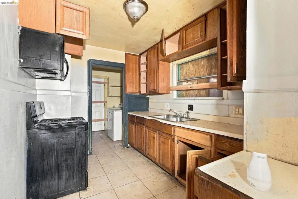 1159 Louisiana St Vallejo, CA 94590