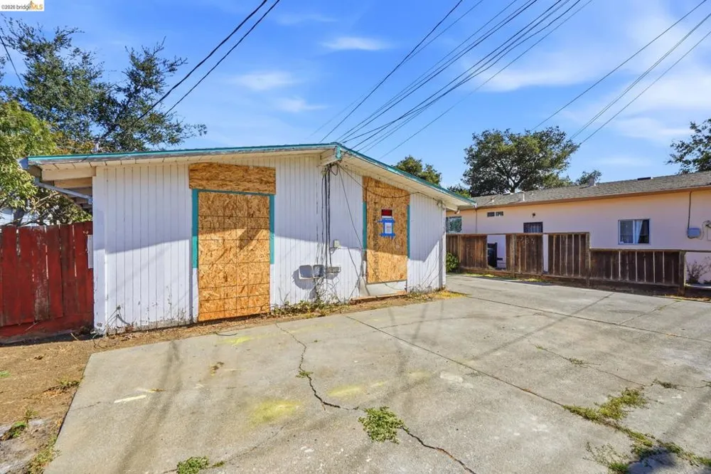 1159 Louisiana St Vallejo, CA 94590