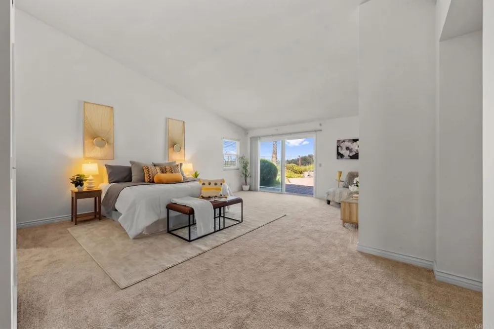 2354 Kimberly Ct Carlsbad, CA 92008