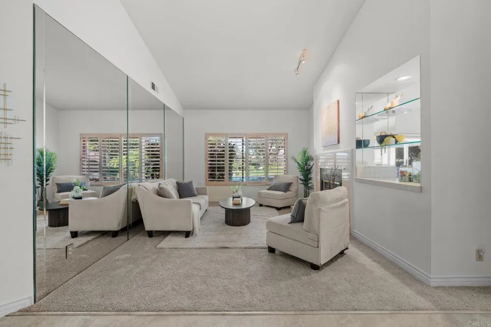 2354 Kimberly Ct Carlsbad, CA 92008