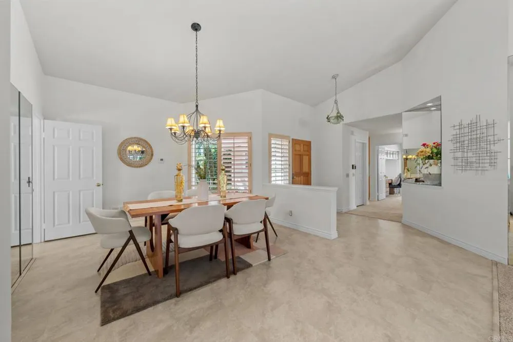 2354 Kimberly Ct Carlsbad, CA 92008