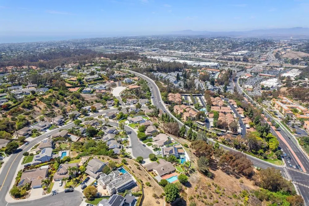 2354 Kimberly Ct Carlsbad, CA 92008