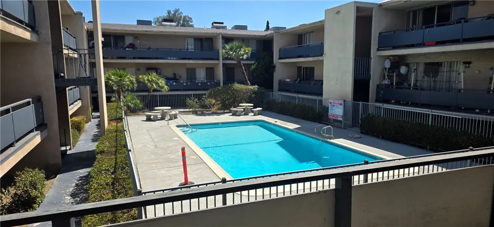 2300 Mountain Avenue #09 San Bernardino, CA 92404