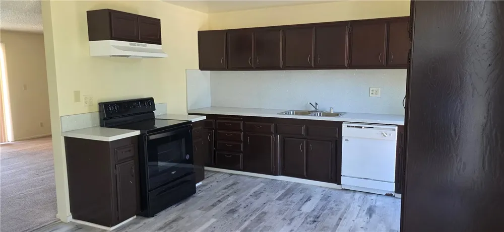 2300 Mountain Avenue #09 San Bernardino, CA 92404