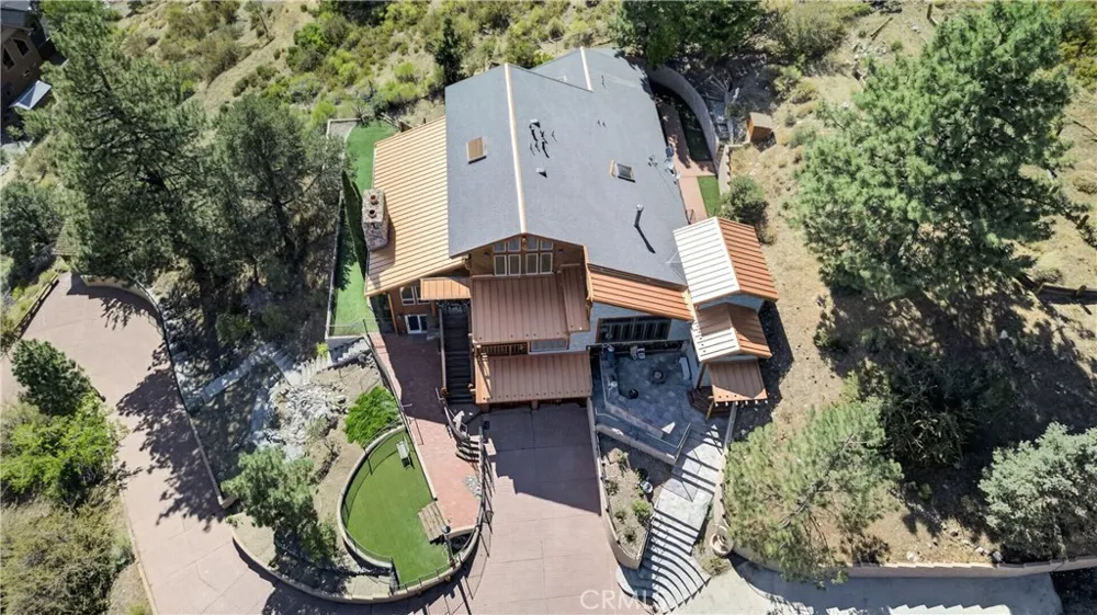 488 CA-2 Wrightwood, CA 92397