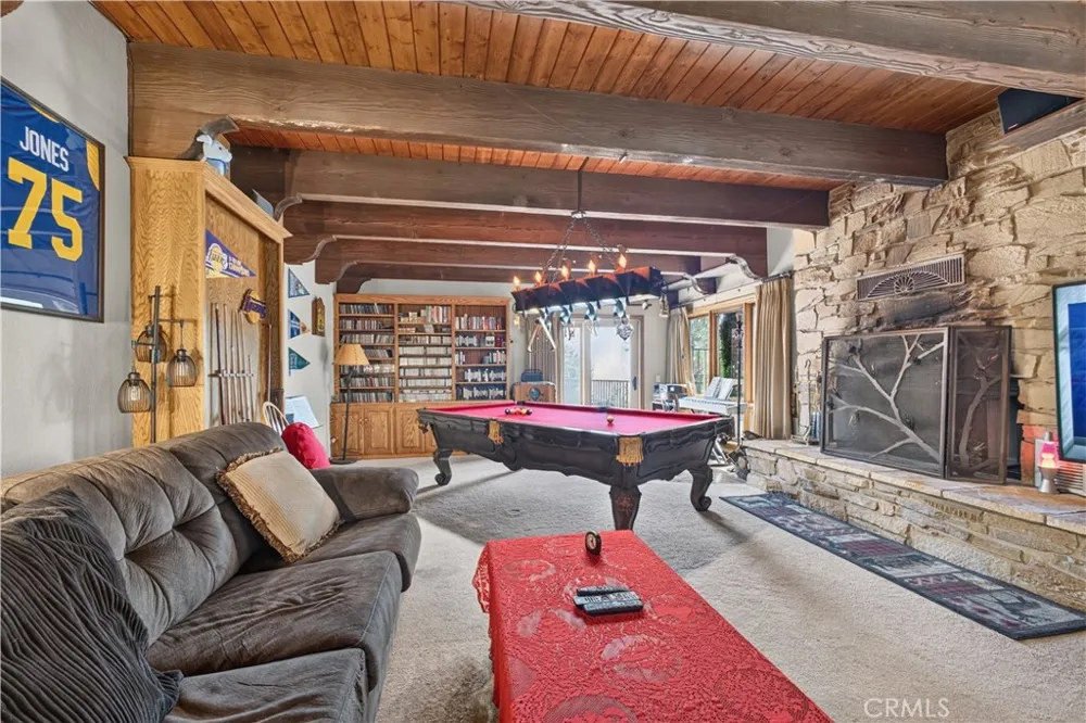 488 CA-2 Wrightwood, CA 92397