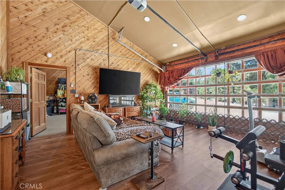 488 CA-2 Wrightwood, CA 92397