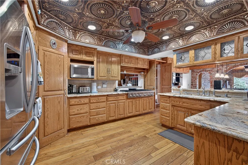 488 CA-2 Wrightwood, CA 92397