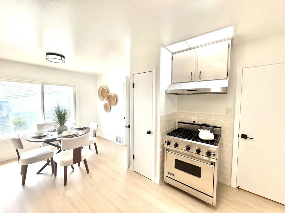 1642 Burrows Street San Francisco, CA 94134