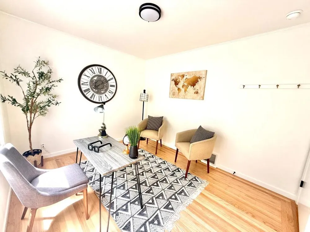 1642 Burrows Street San Francisco, CA 94134