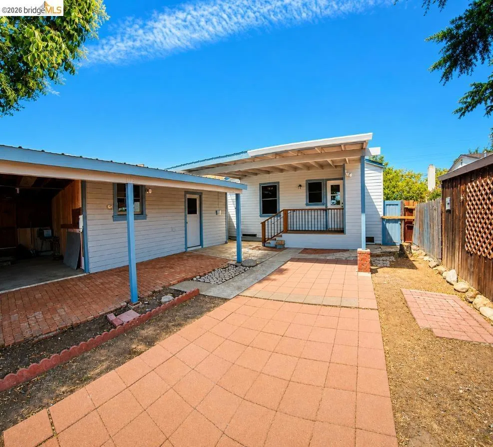 1203 D St Antioch, CA 94509