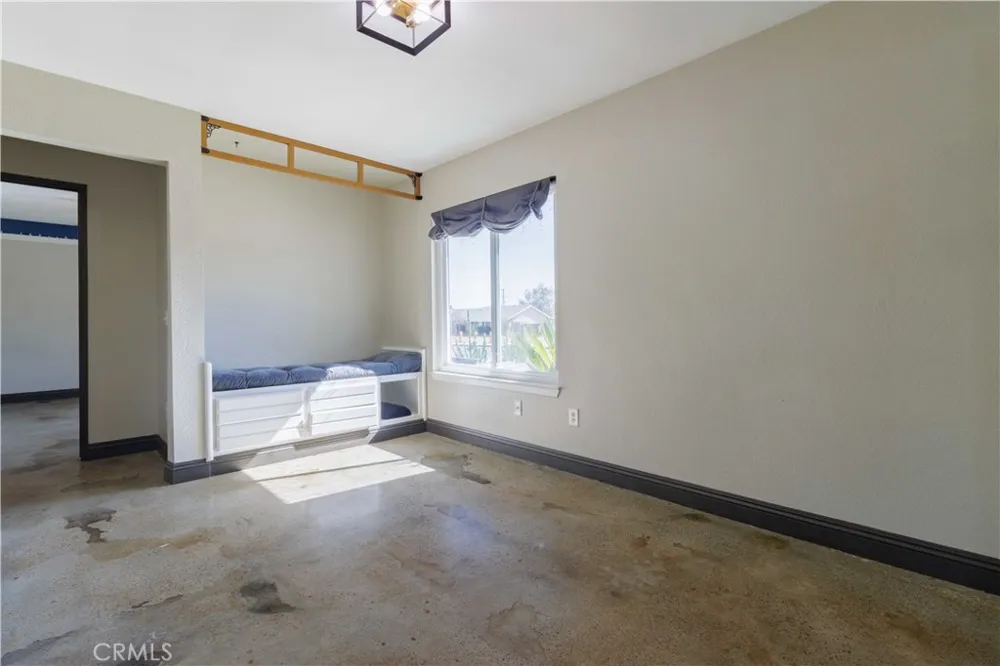 12040 Jade Victorville, CA 92392