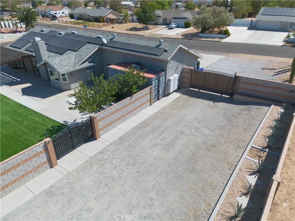 12040 Jade Victorville, CA 92392