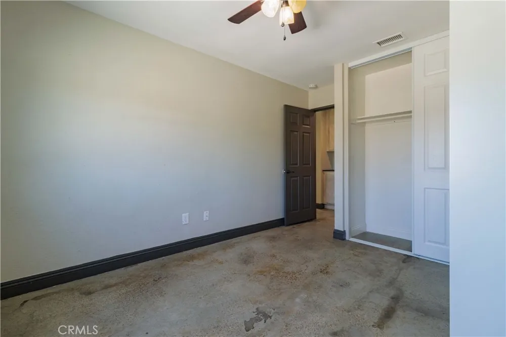 12040 Jade Victorville, CA 92392