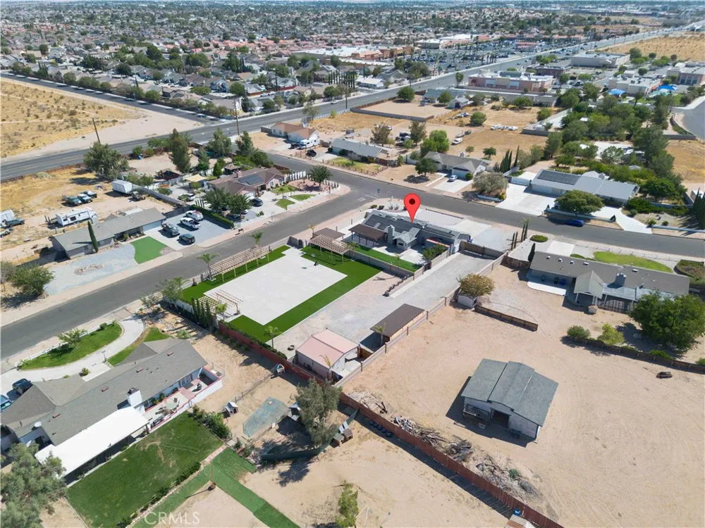 12040 Jade Victorville, CA 92392