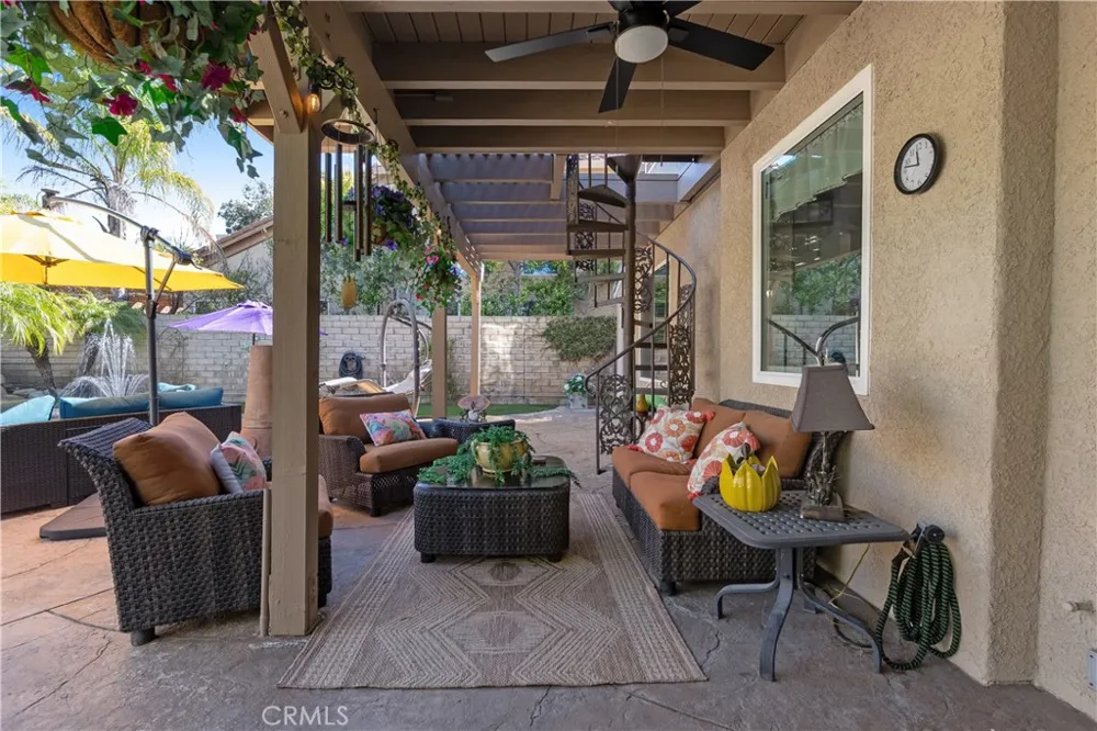 22019 Gold Canyon Drive Saugus, CA 91390