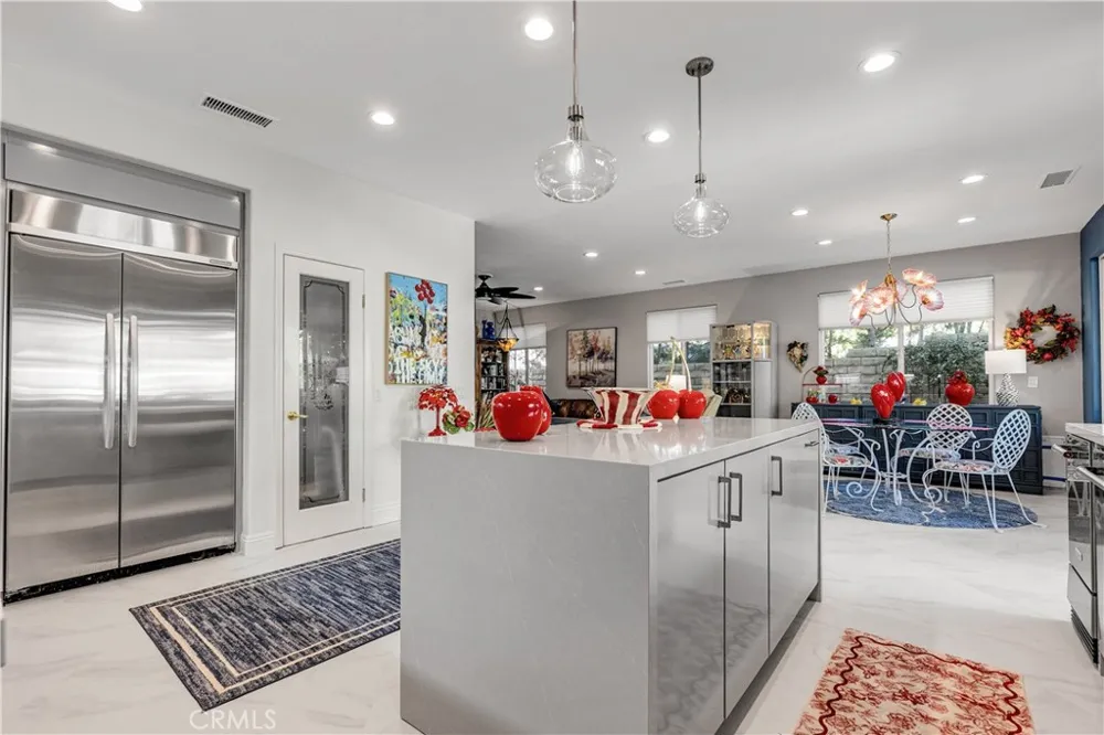 22019 Gold Canyon Drive Saugus, CA 91390