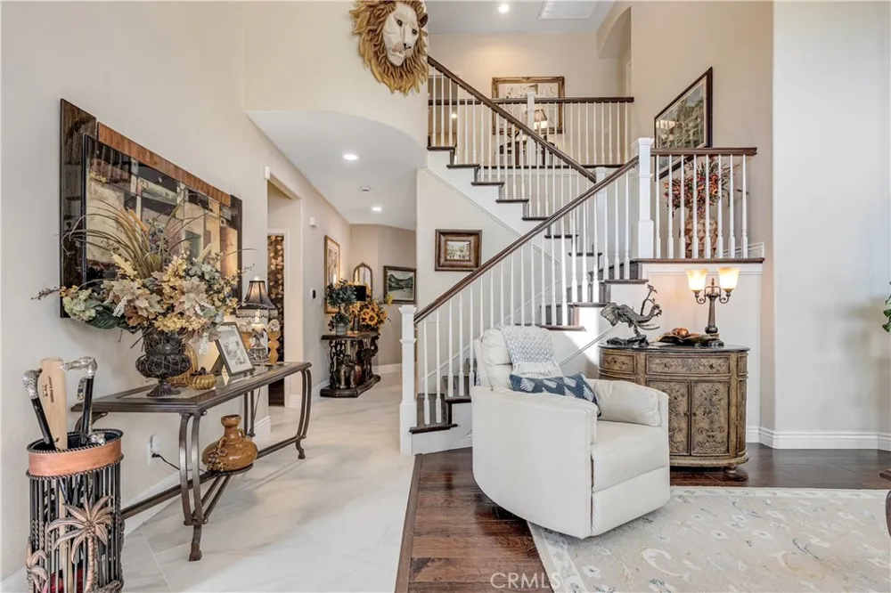 22019 Gold Canyon Drive Saugus, CA 91390