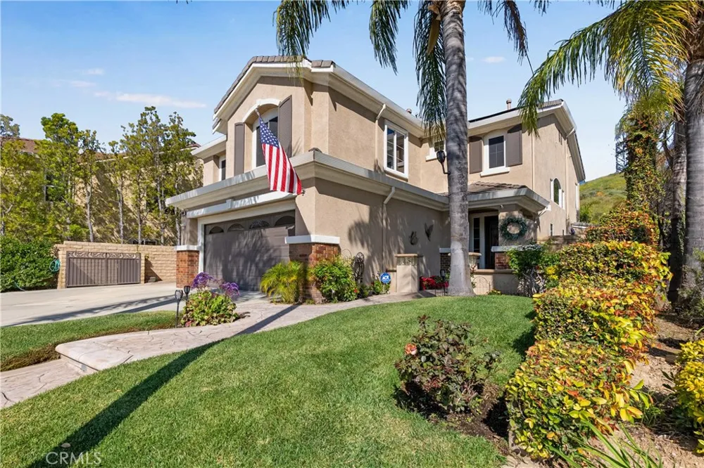22019 Gold Canyon Drive Saugus, CA 91390