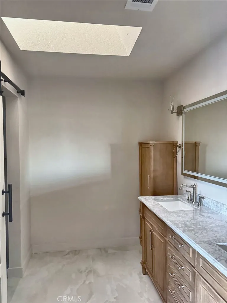 1893 S Starfire Corona, CA 92879